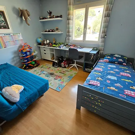 6 Personnes Avec Piscine Holiday home